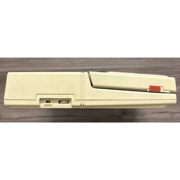 Vintage Toshiba T1100 Plus Laptop Computer with Maxell Micro Floppy Disk MF 2-DD - Picture 10 of 13